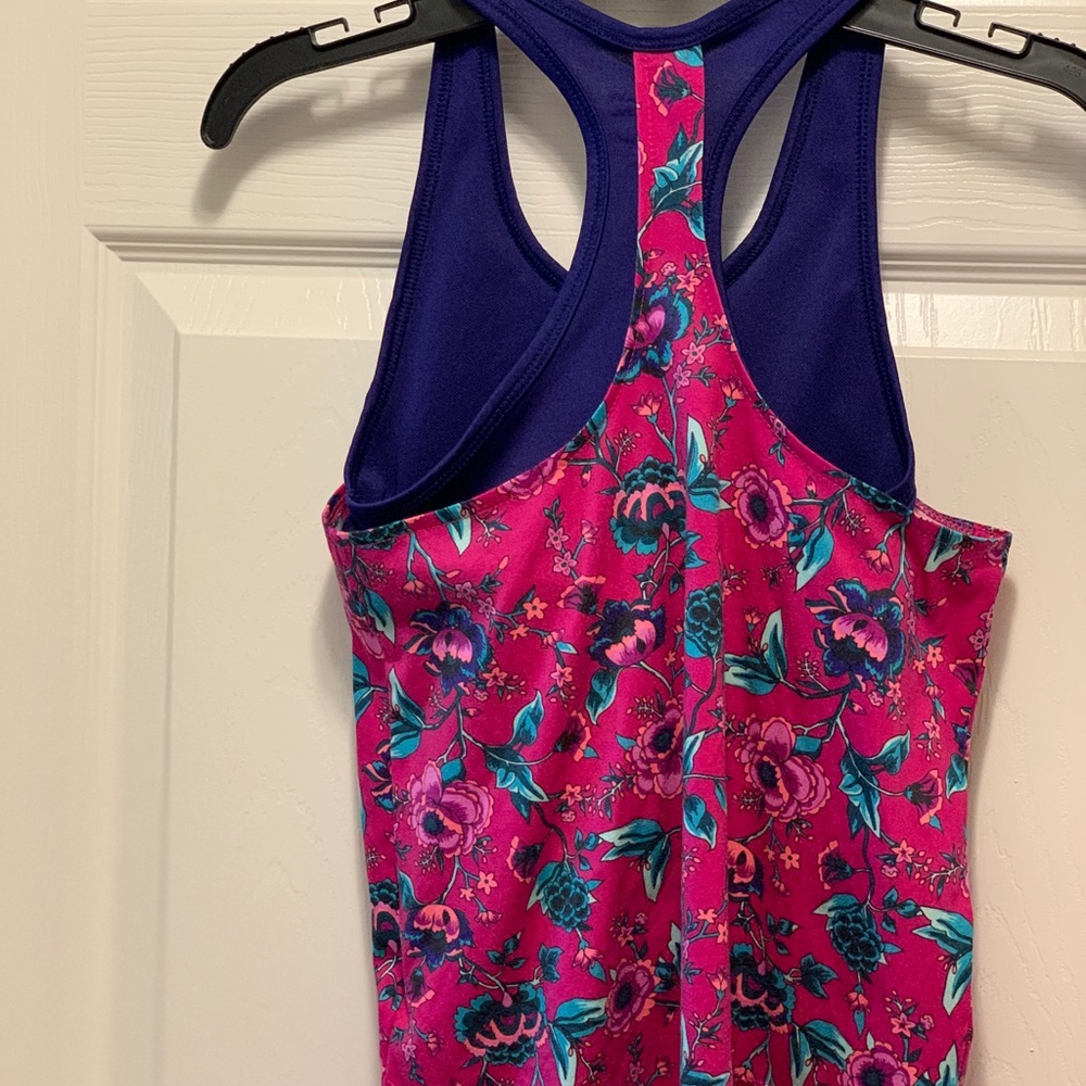 Active Tank Top - Picture 2 of 3